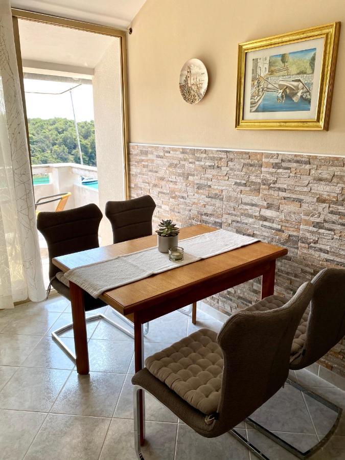 Guesthouse Kurelic Rab Kampor Εξωτερικό φωτογραφία