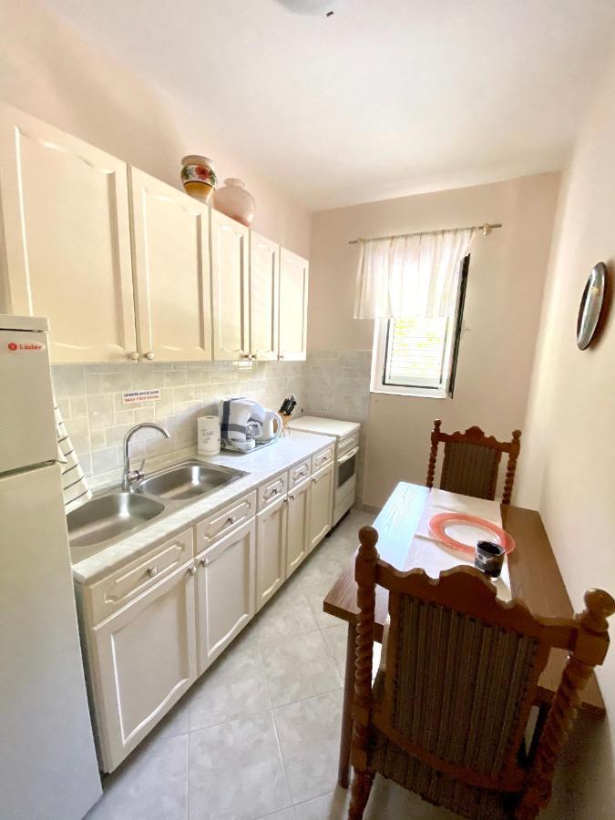 Guesthouse Kurelic Rab Kampor Εξωτερικό φωτογραφία