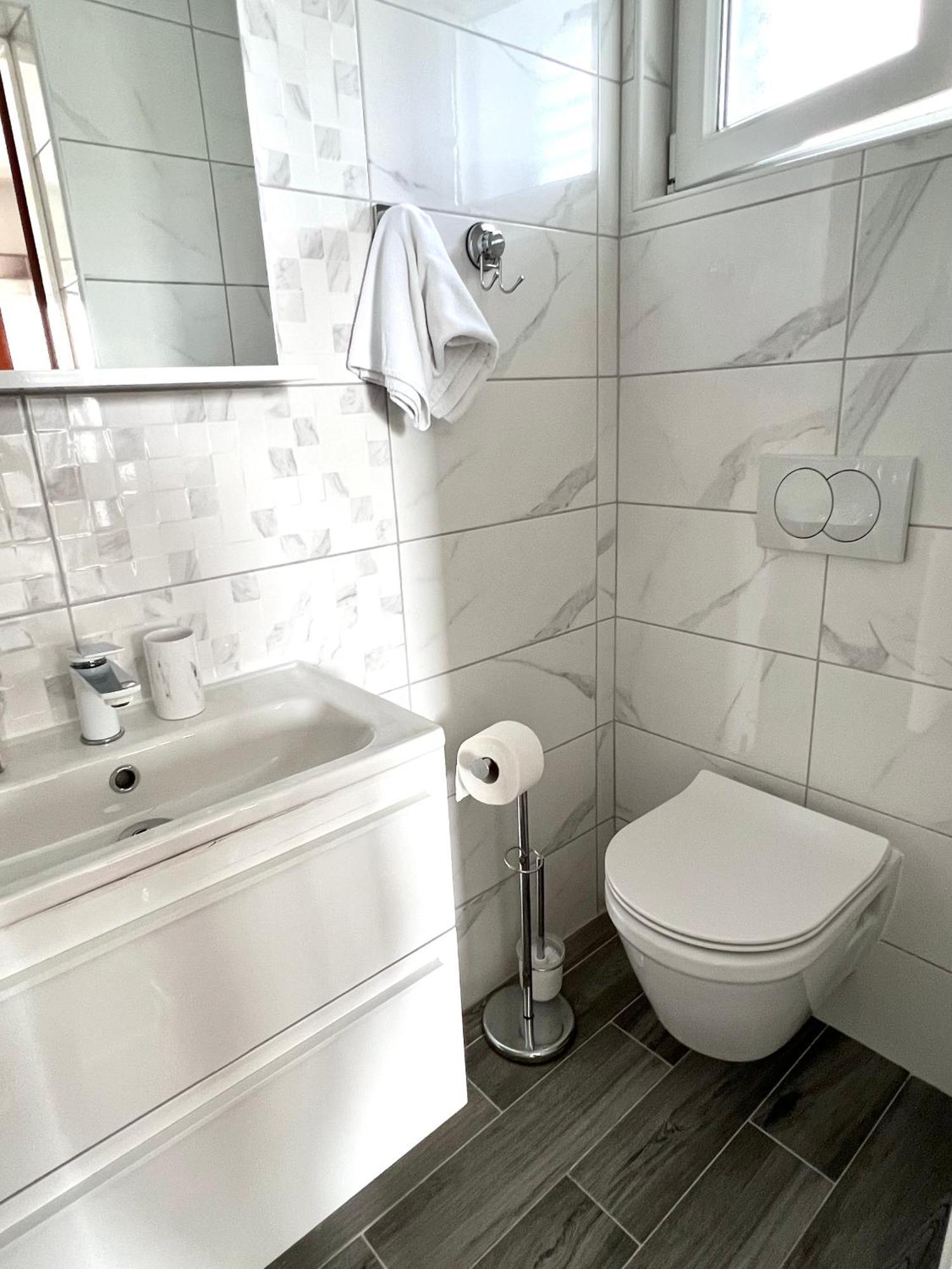 Guesthouse Kurelic Rab Kampor Εξωτερικό φωτογραφία